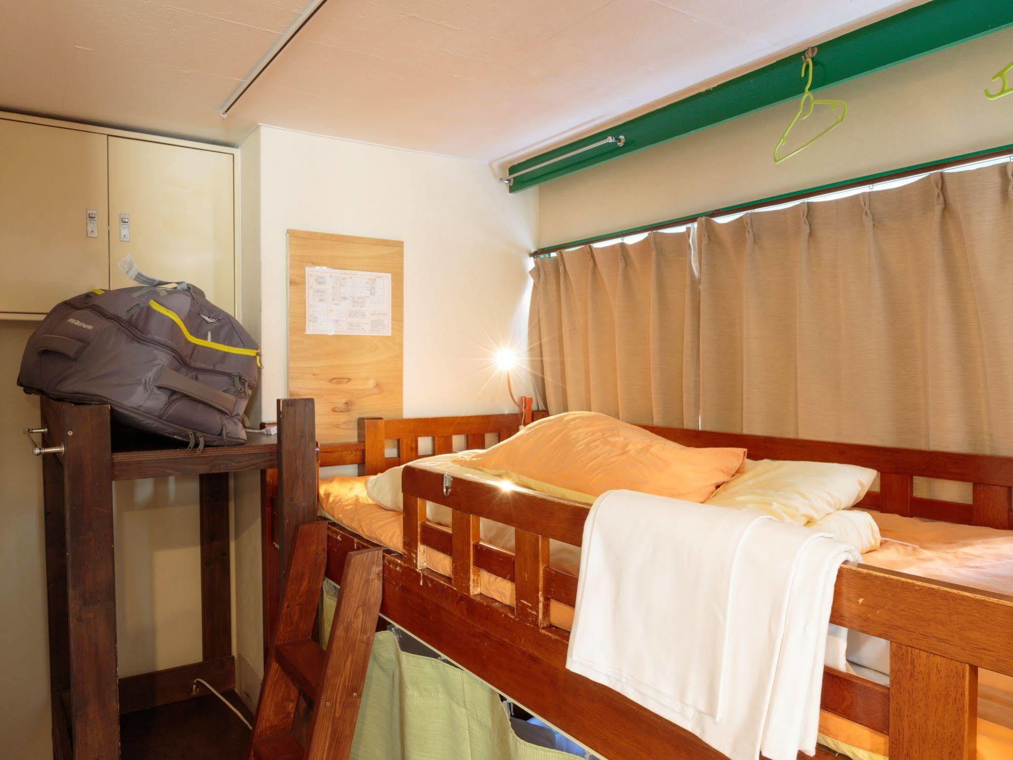 J-Hoppers Osaka Guesthouse Exterior foto